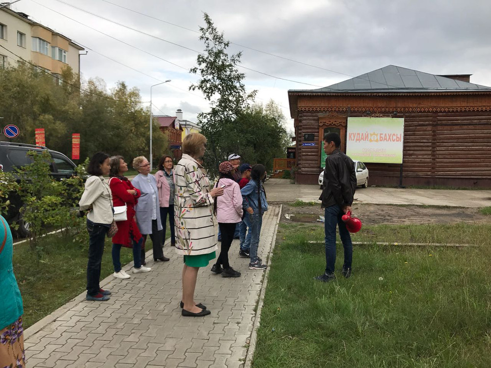 Ко Дню знаний состоялись бесплатные пешие и автобусные экскурсии по городу