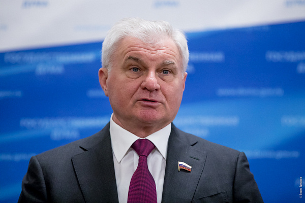Плотников: Фермеры смогут жить на своей земле, а не ездить каждый день туда как на работу
