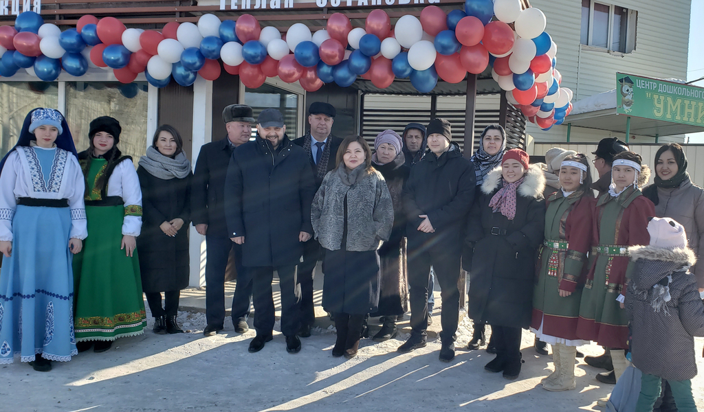 В Мархе открылась вторая теплая автобусная остановка