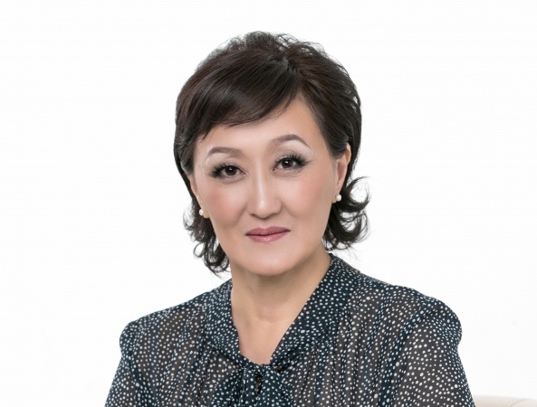 Сардана Авксентьева поздравляет с Днем народного единства