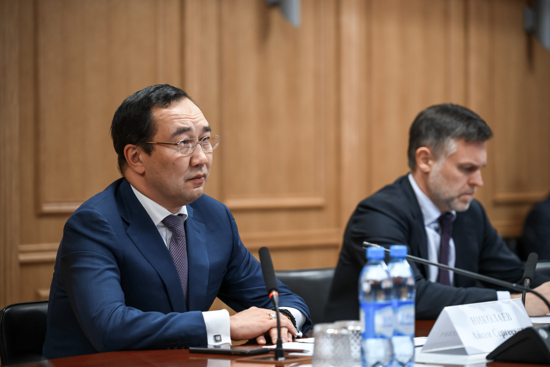 Айсен Николаев: До 2025 года в республике предстоит ликвидировать порядка 25 тысяч аварийных жилых помещений