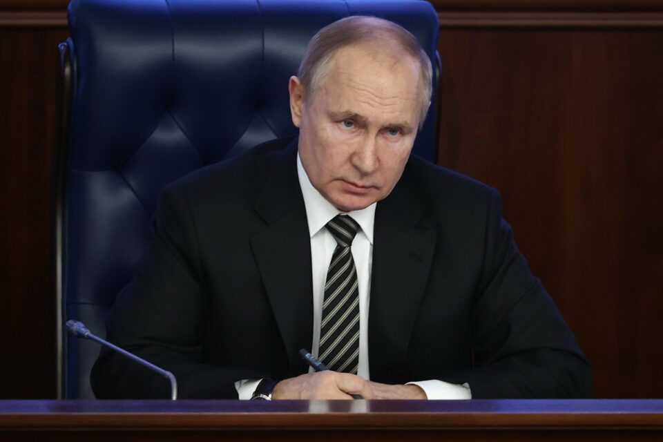 Путин предупредил Киев о жестком ответе в случае продолжения украинских терактов