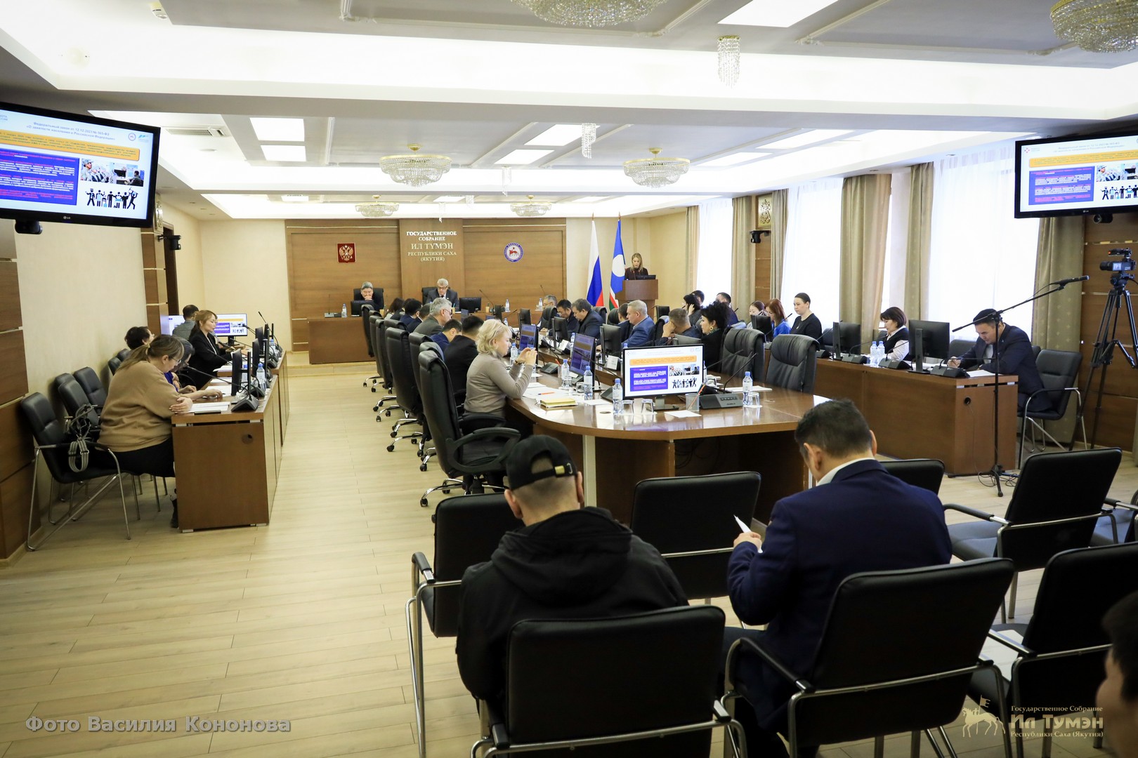 В Ил Тумэне обсудили проблемы и задачи трудоустройства участников СВО в Якутии