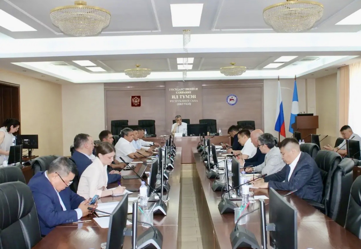 Депутаты: Главное не создать искусственный дефицит бензина