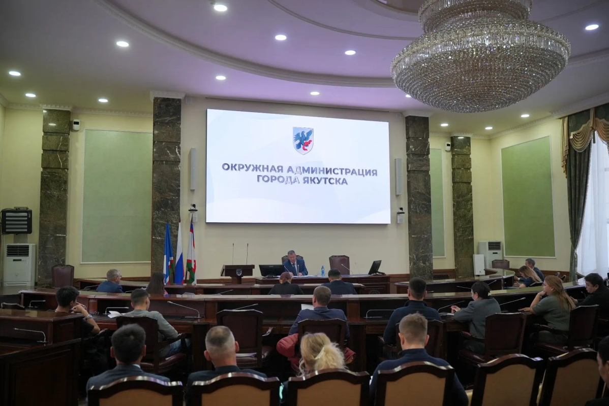 В Якутске провели совещание с застройщиками по вводу жилья и проблемным вопросам строительства